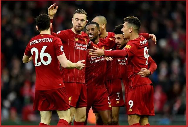 欧冠：巴黎大胜曼联 内马尔建功