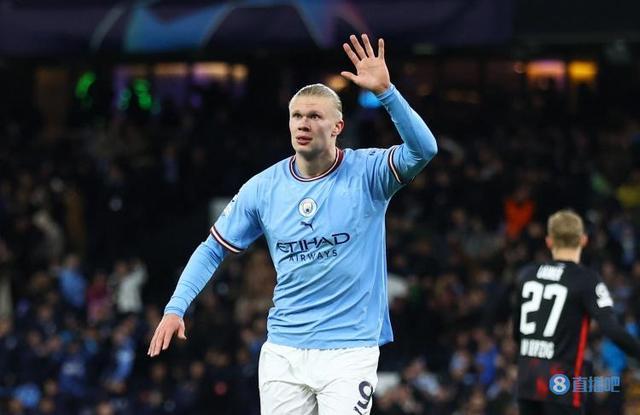 暗示续约还是离队？刘洋晒与瓦科互换球衣照片