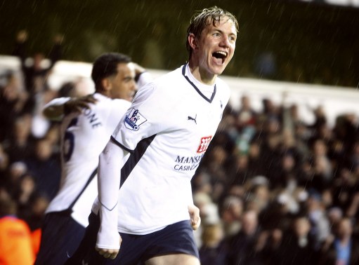 欧冠半场：杜兰、多尔贝格破门，卡拉巴克1-1阿贾克斯