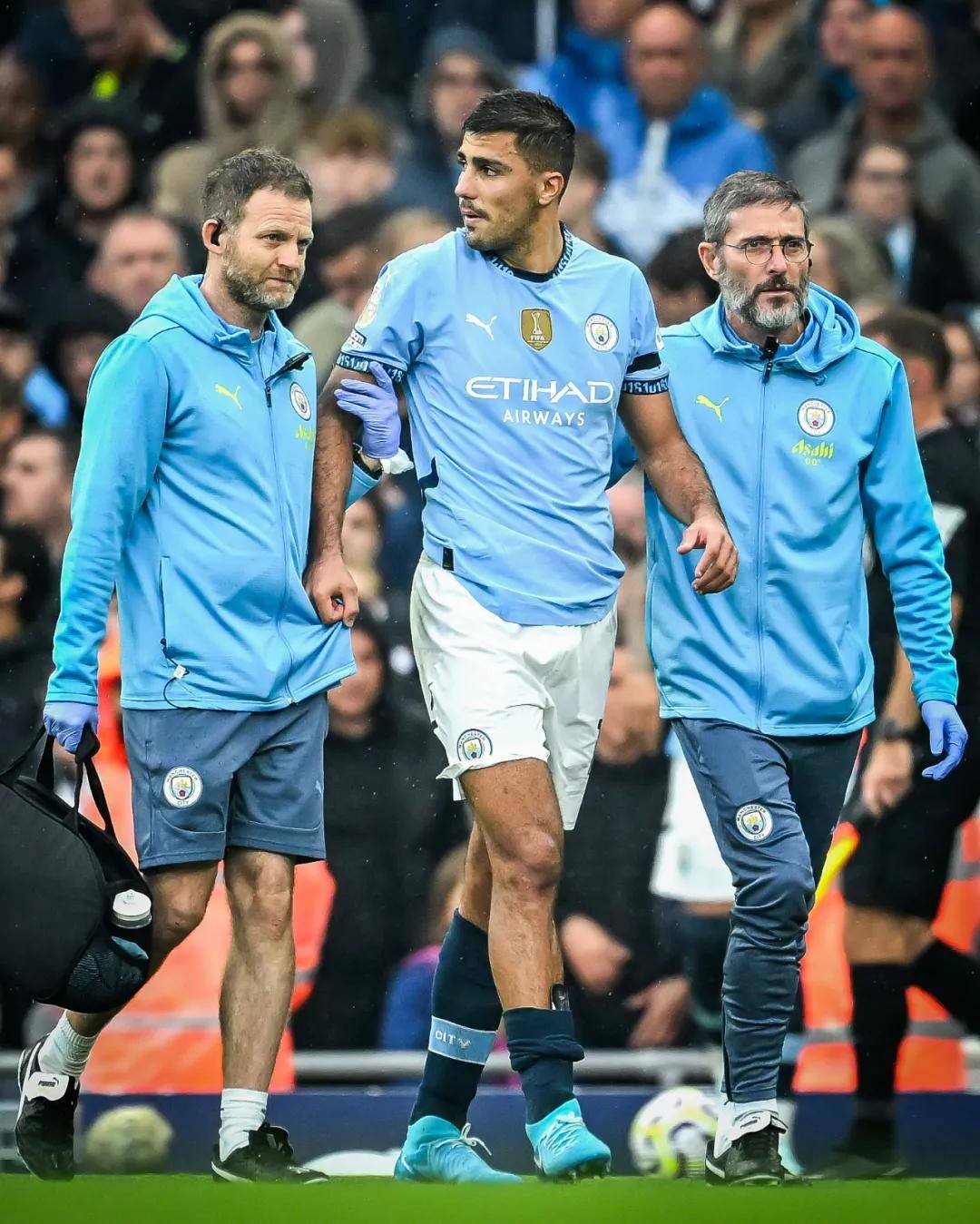 上赛季场均22.5分7.3篮板！山西官宣迪亚洛回归球队