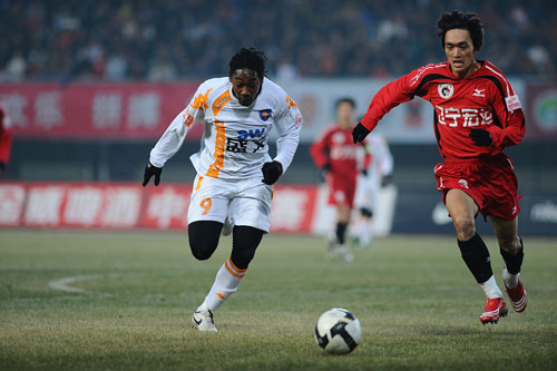 快船板凳合计14中2仅得5分，替补得分狂输对手36分