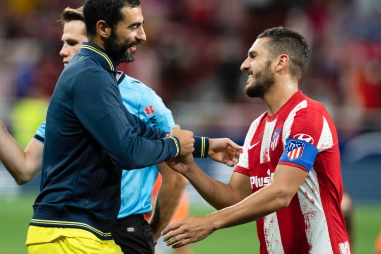 热议成都被罚：想出前5排空场的是人才；应重罚肇事者轻罚俱乐部