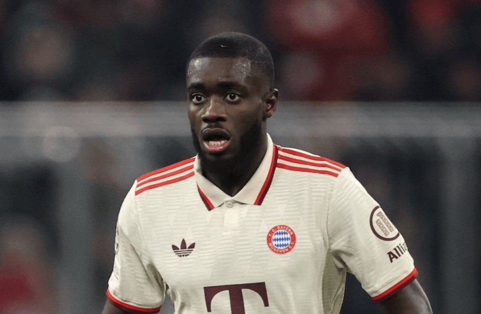 费内巴切门将利瓦科维奇自租借加盟赫罗纳以来，还没...