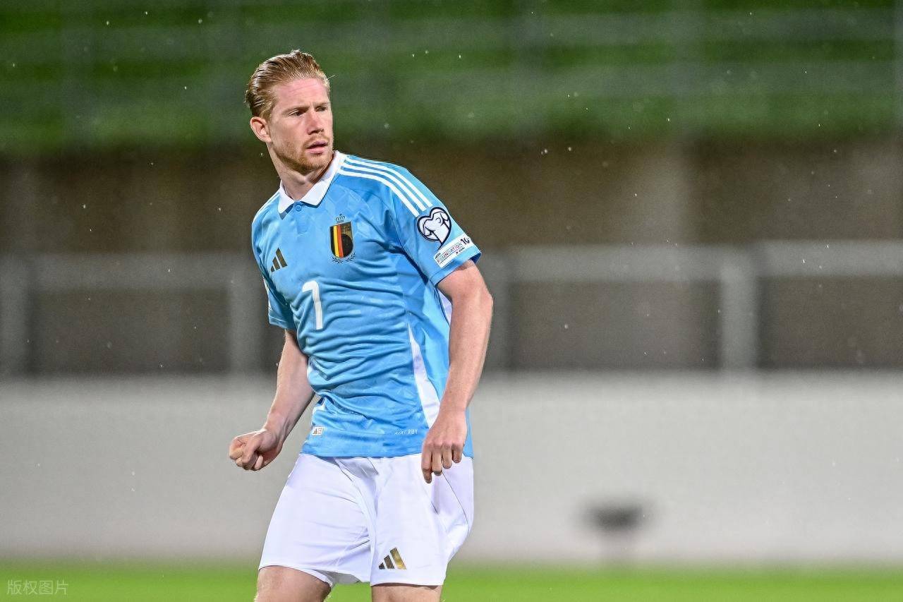 美职联半场：萨比、拉沃尔达破门，温哥华白浪2-0洛杉矶FC