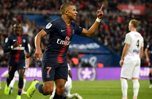 遗憾绝平出手遭封盖！小瓦格纳14中9贡献25分6助攻